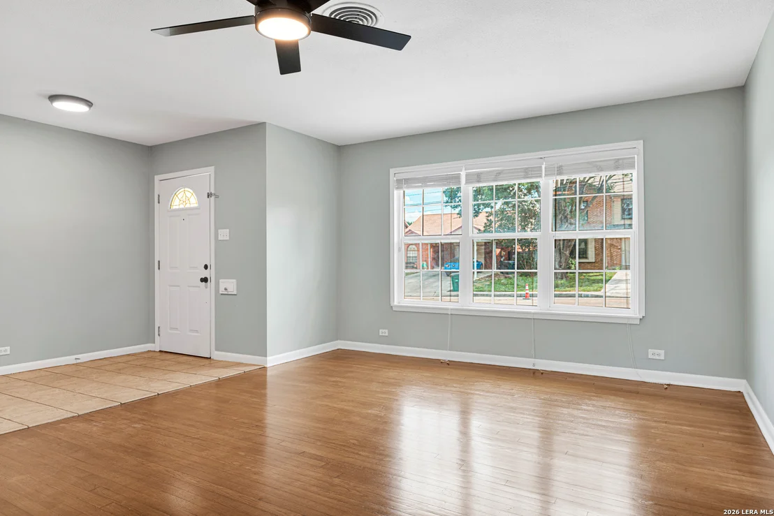 Photo of 523 Freiling