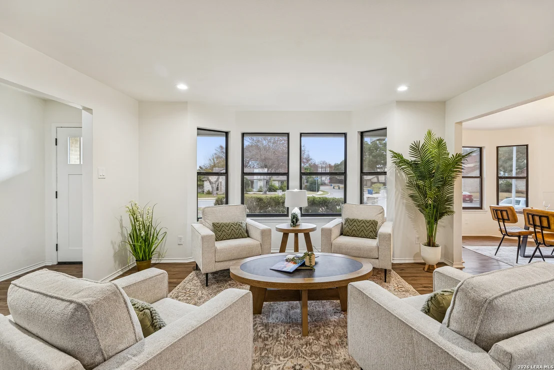 Photo of 1430 Synandra