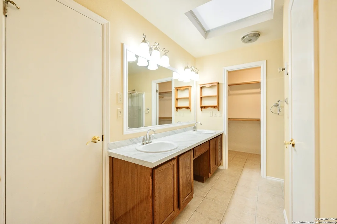 Photo of 123 FOREST BREEZE