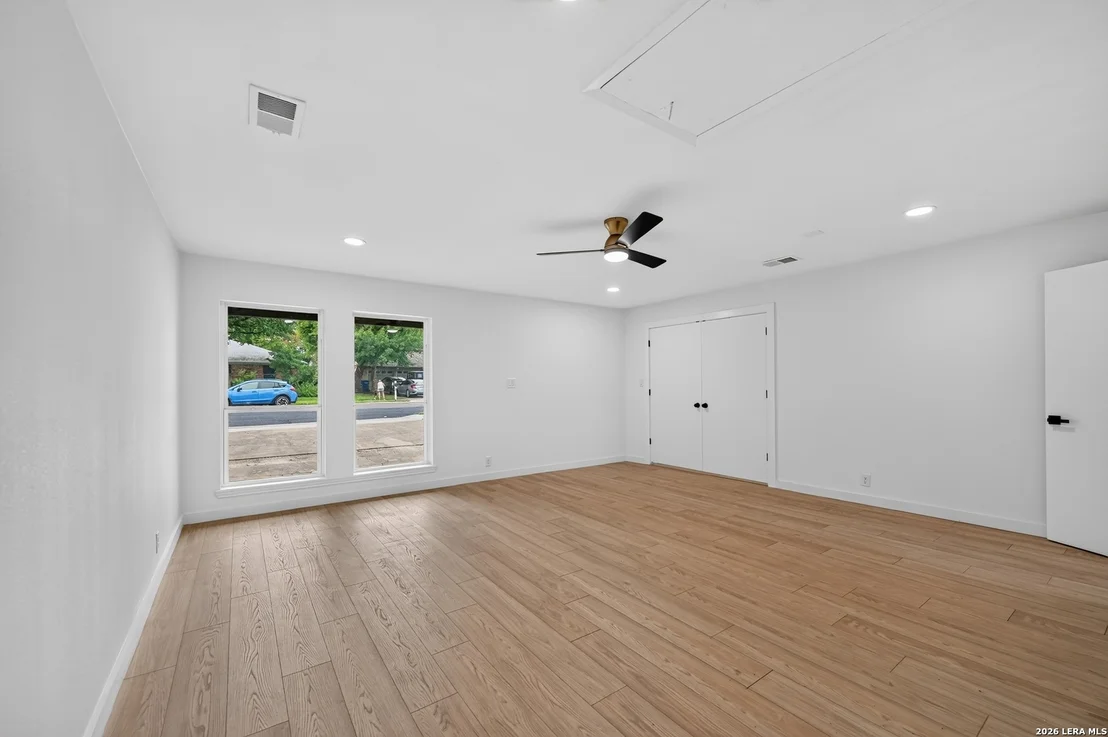 Photo of 1017 CRIPPLE CREEK DR