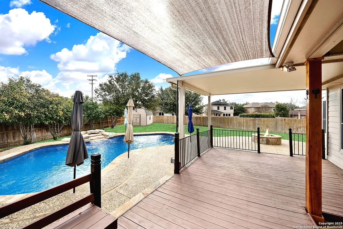 Photo of 213 SPICE OAK LN