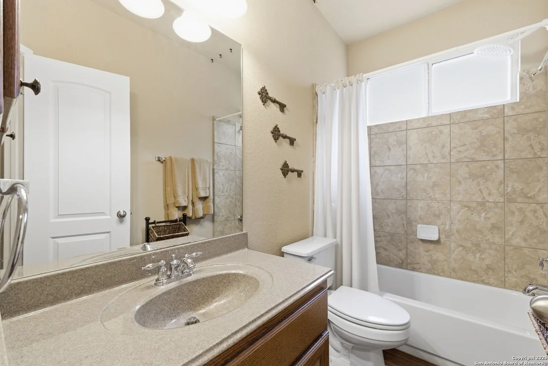 Photo of 2106 Laurel Pt