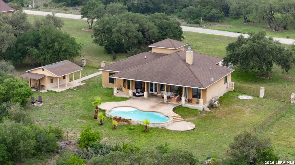 Photo of 951 Private Road 3702