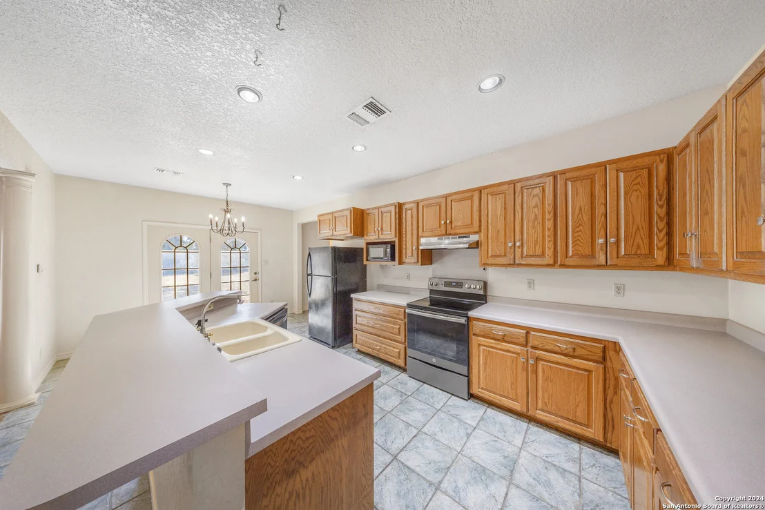 Photo of 3100 ROLLING OAKS DR