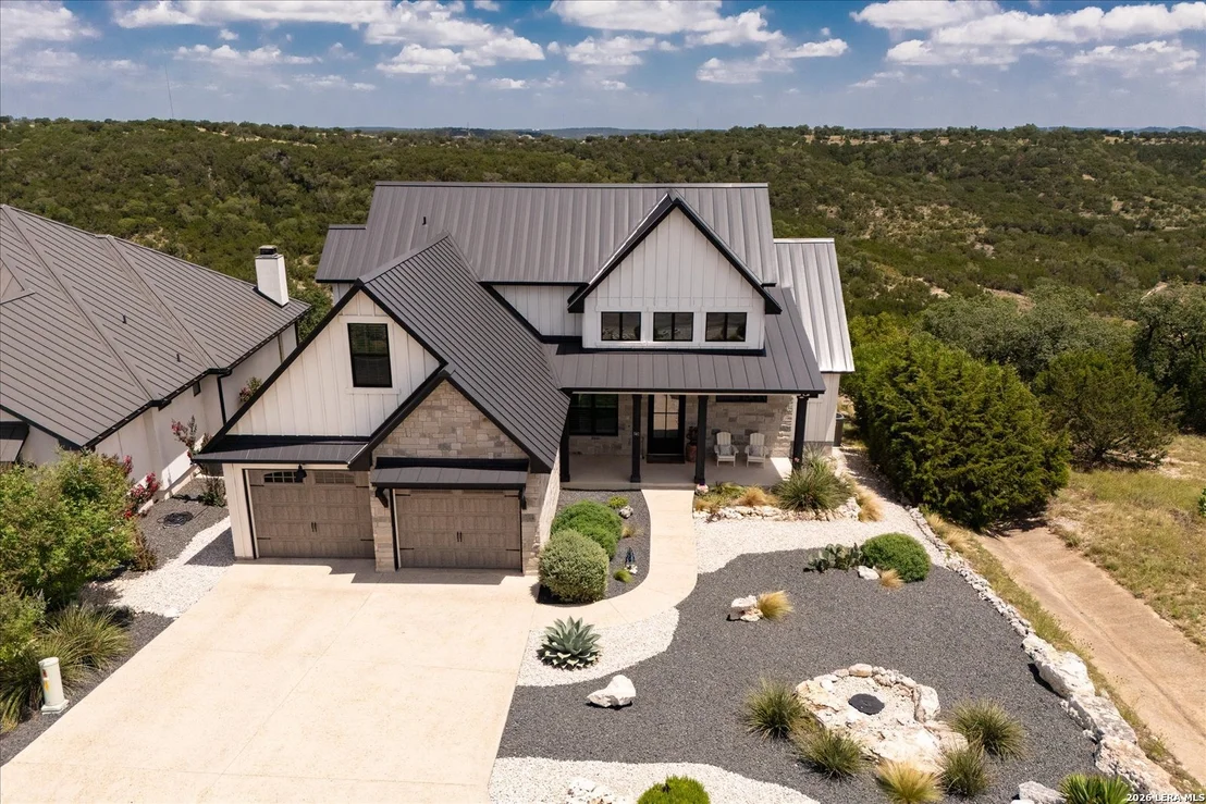 Photo of 540 HANNAH LN