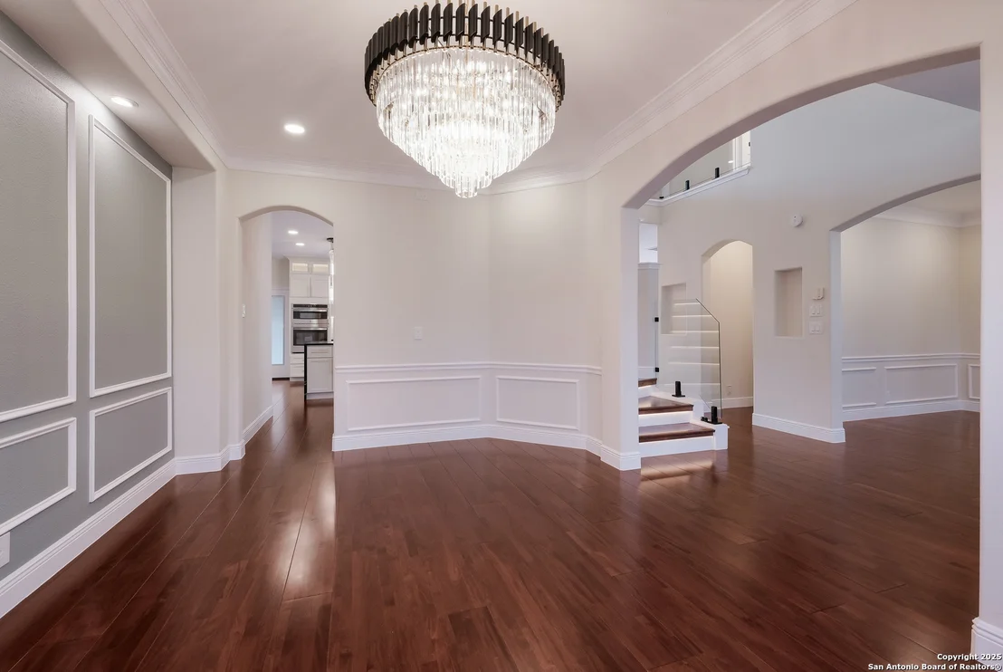Photo of 726 Mello Oak