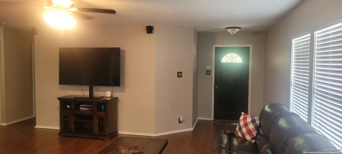 Photo of 7006 Raintree