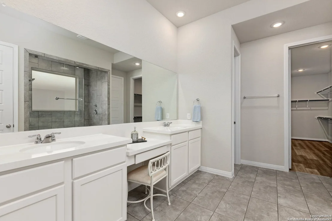Photo of 14455 CAMPERDOWN