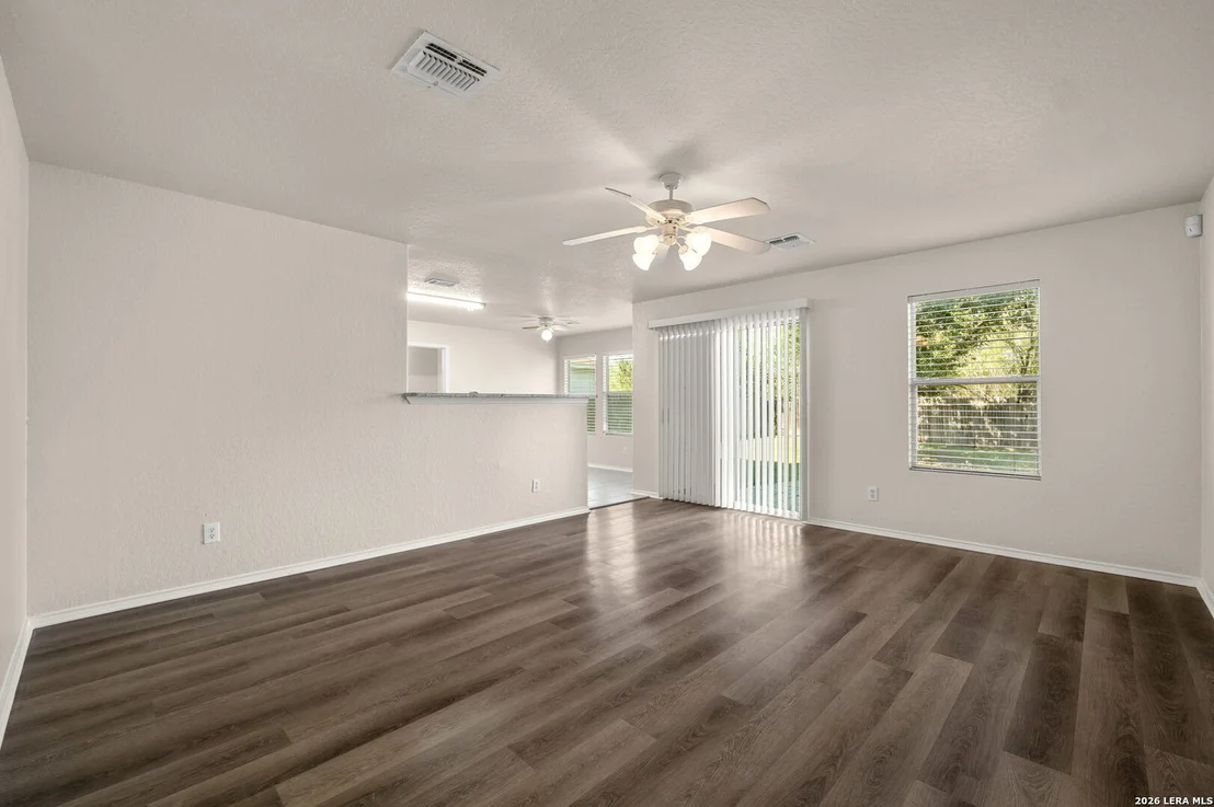 Photo of 9131 LAGUNA FLS