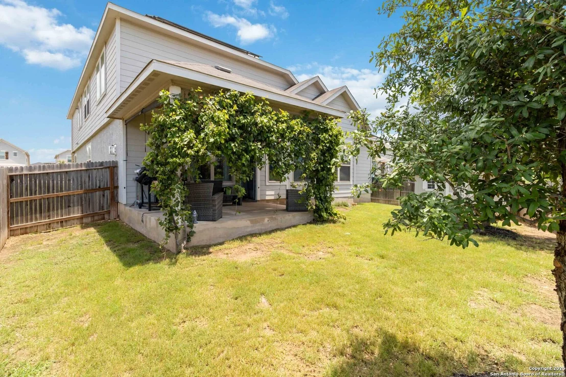 Photo of 2210 Castello