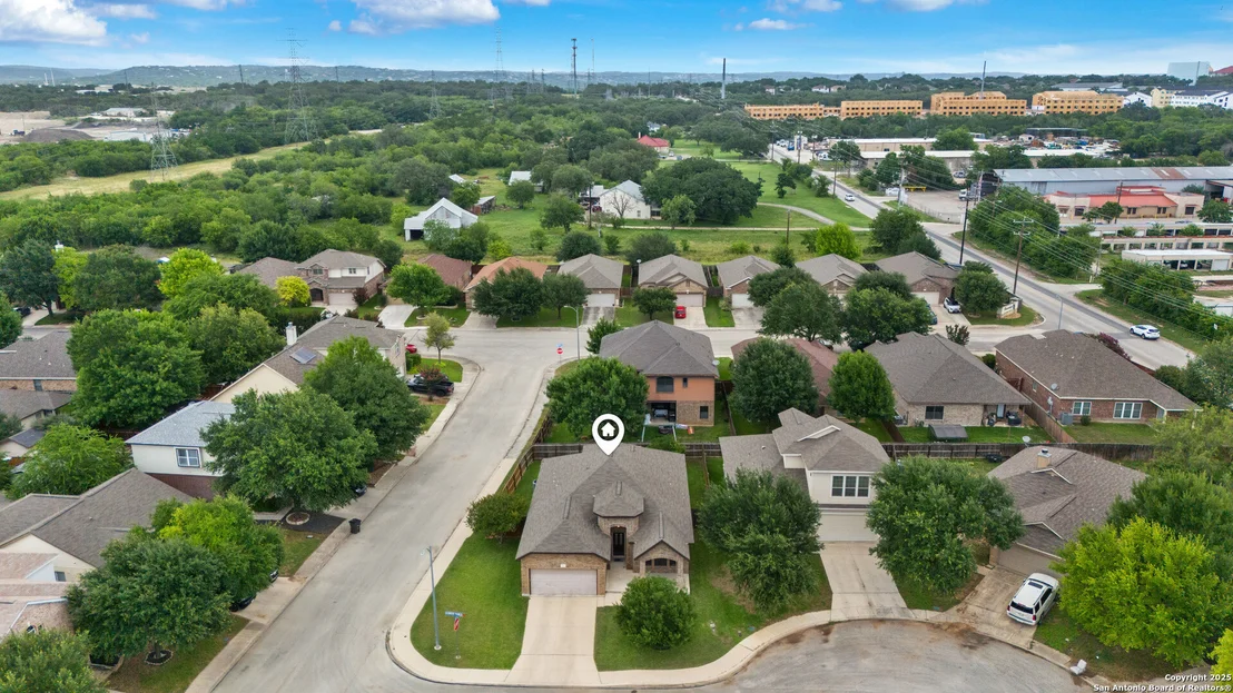 Photo of 9815 Leubeck Ranch