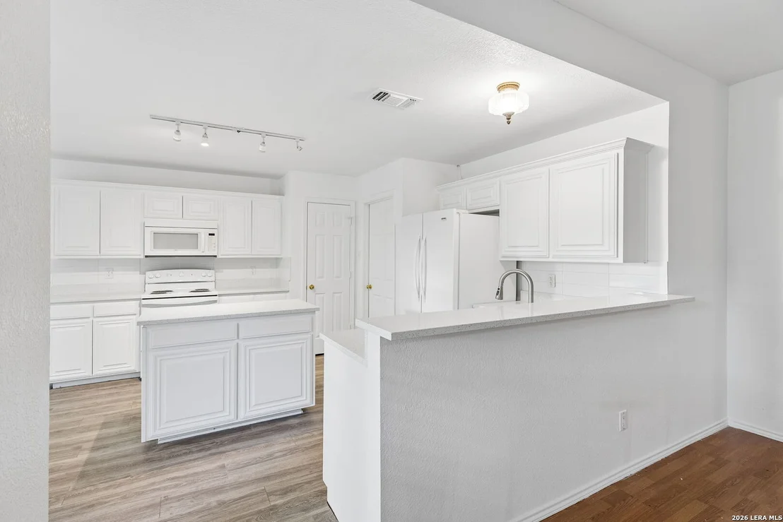 Photo of 2148 Stonehaven