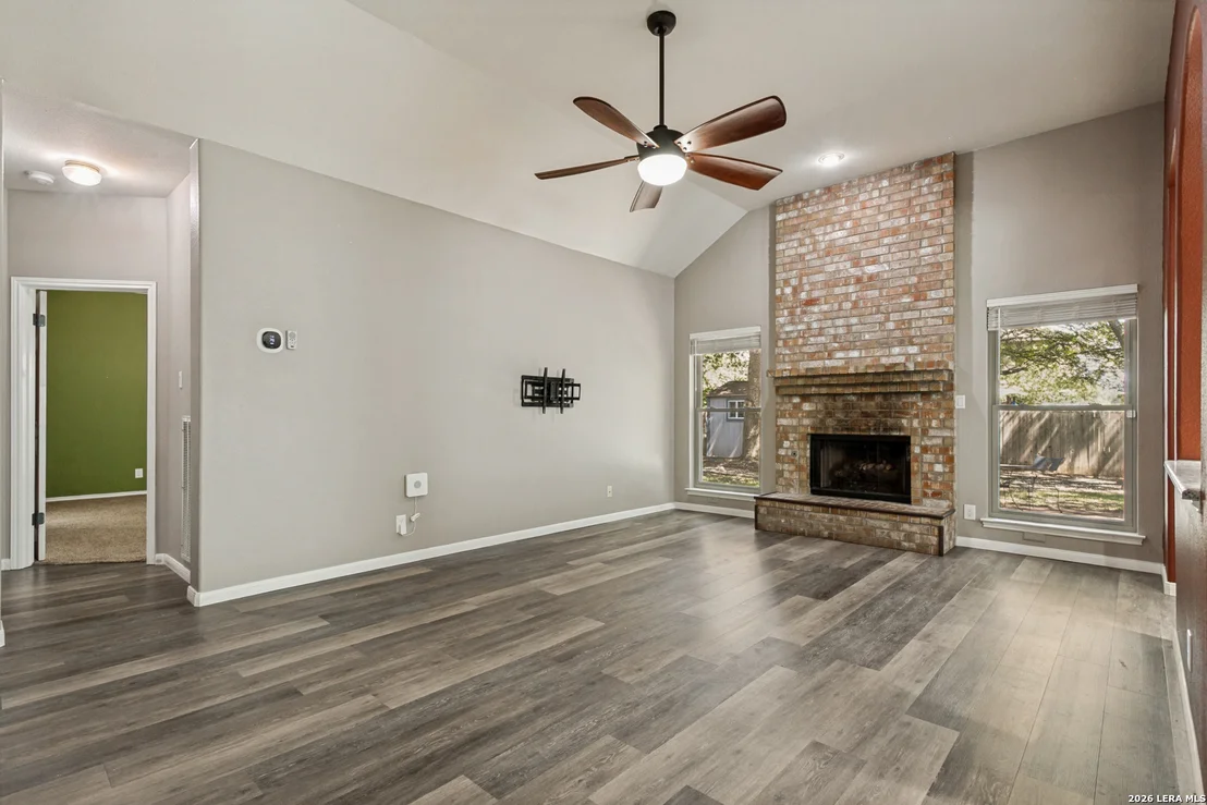 Photo of 15006 Oak Briar