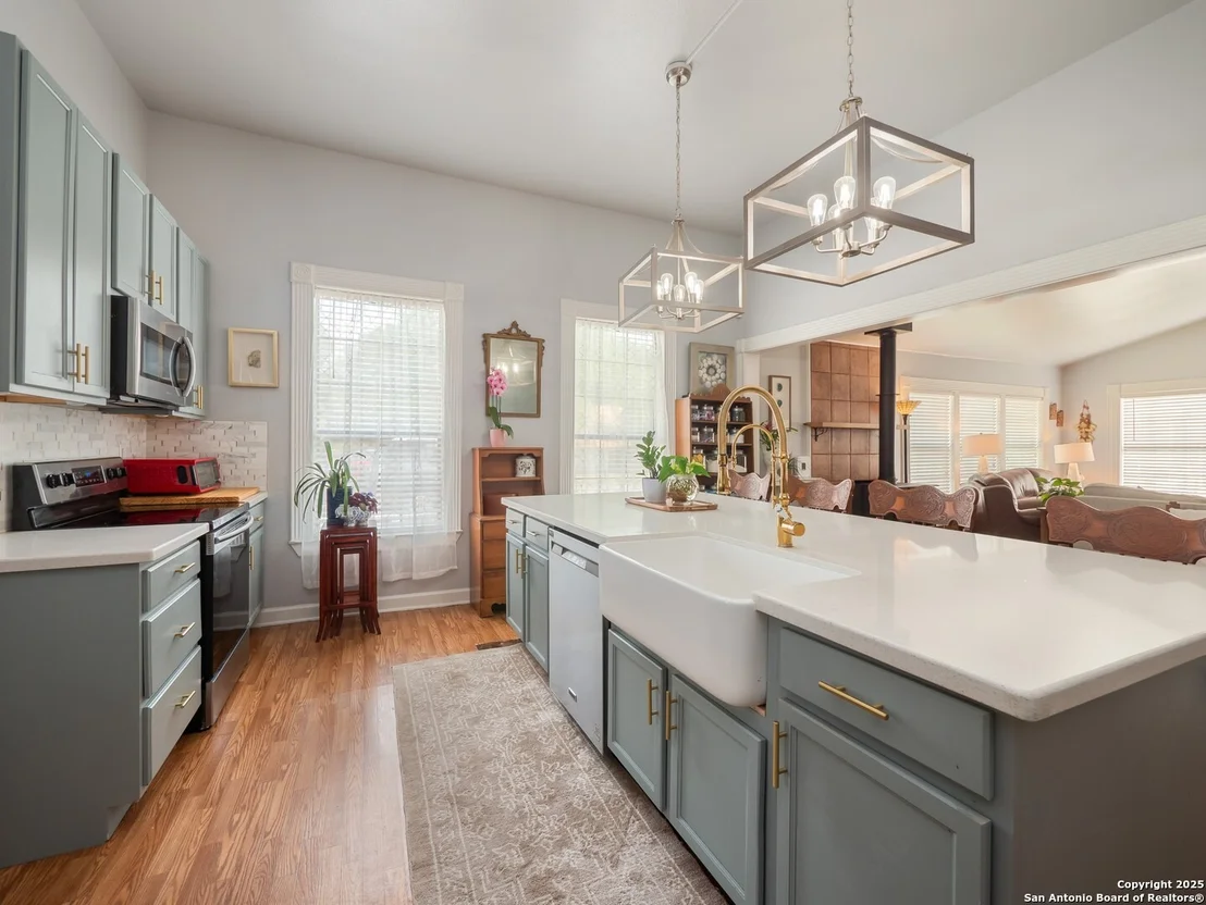 Photo of 2275 Huber Rd
