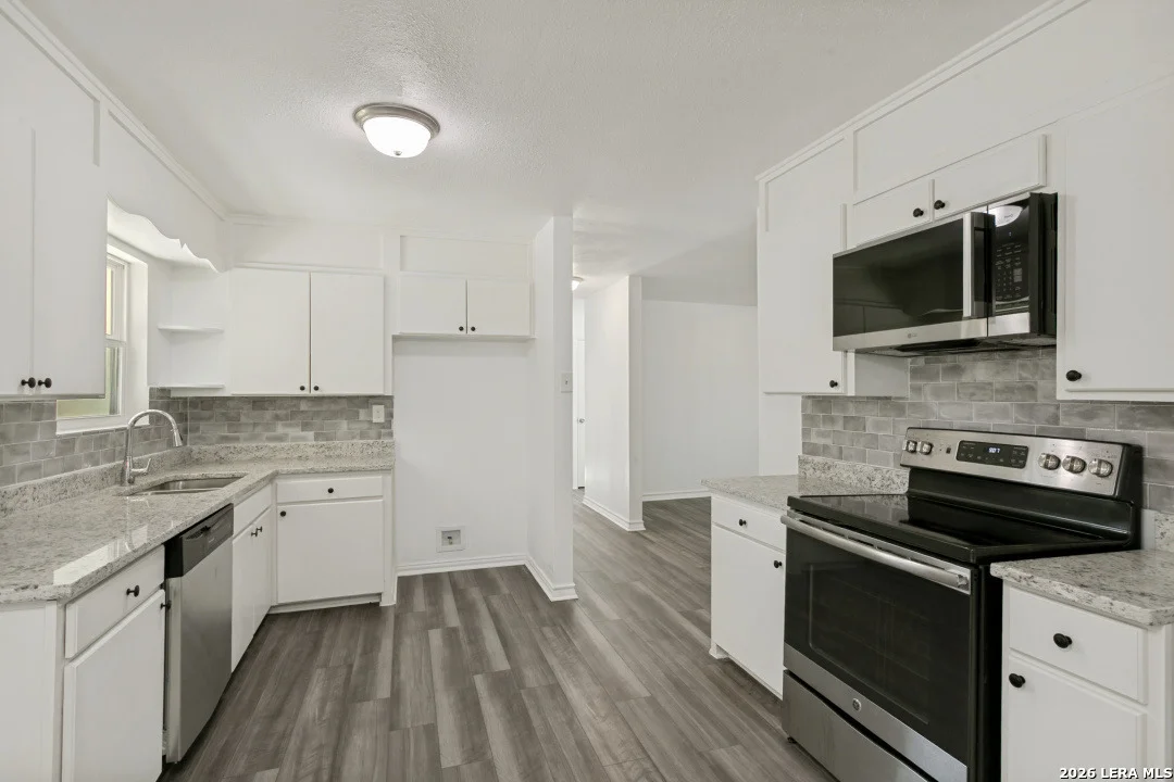 Photo of 451 Hialeah Ave