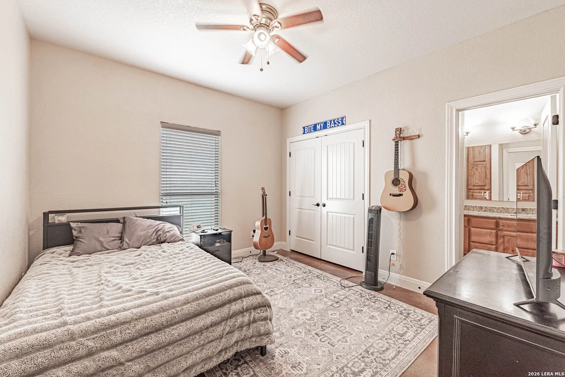 Photo of 946 County Road 361