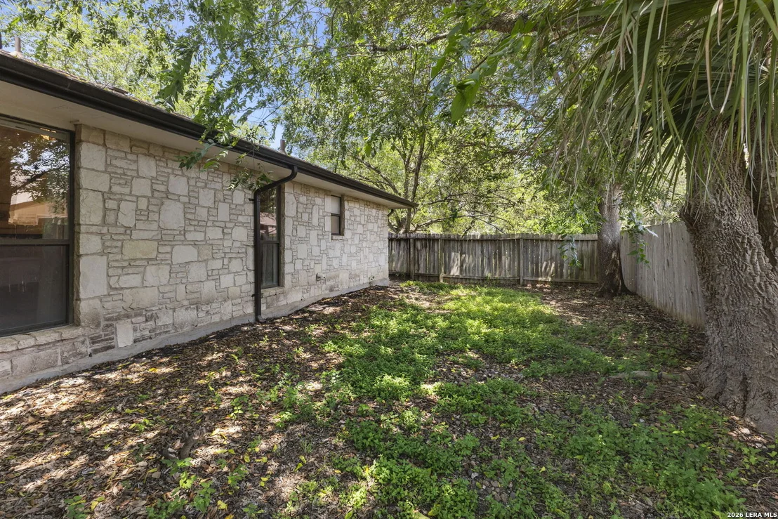 Photo of 6215 Pine Needles