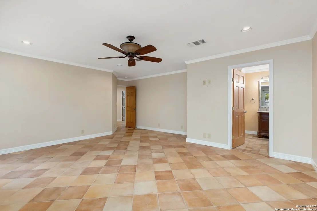 Photo of 14128 Emerald Hill