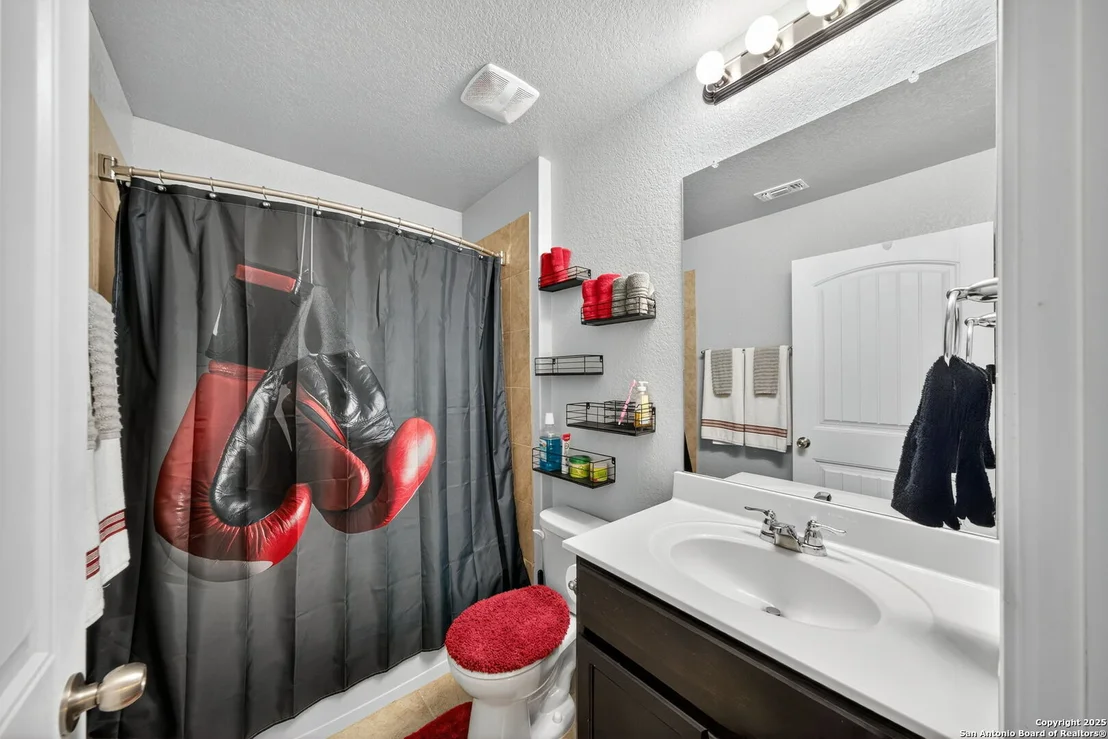 Photo of 108 White Rock