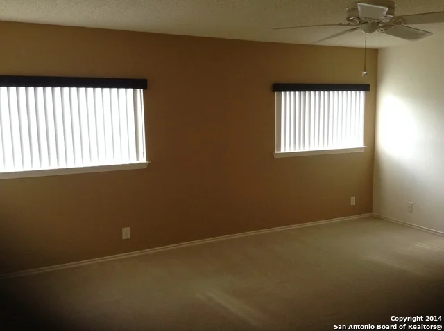 Photo of 7231 Raintree Forest