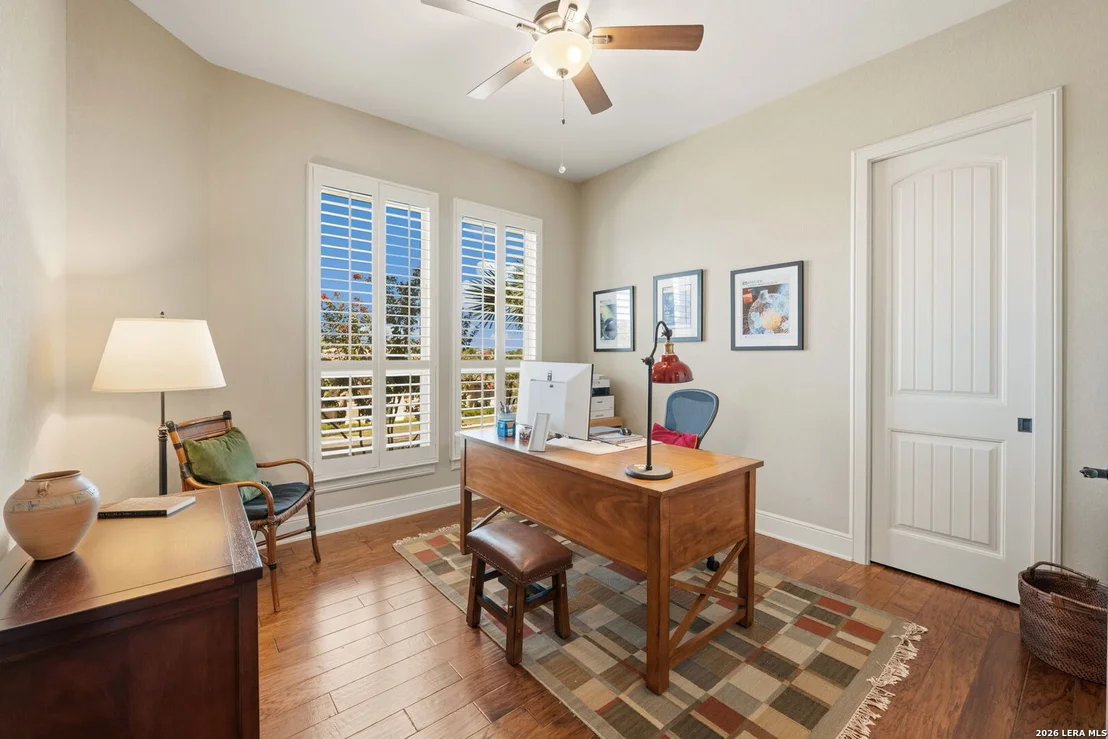 Photo of 315 Candelaria