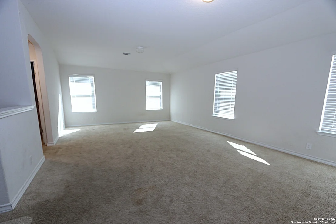 Photo of 9904 BRATTEN RISE