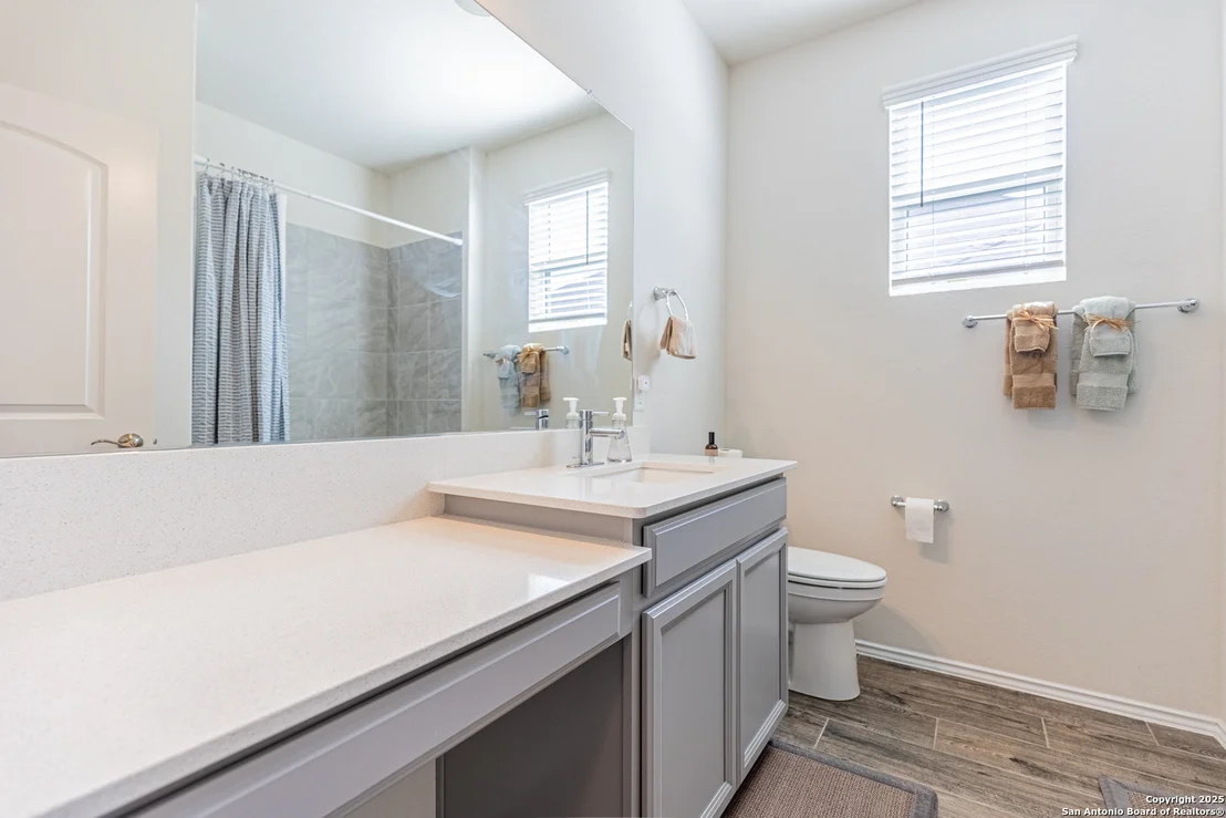 Photo of 7421 Cimarron Lake