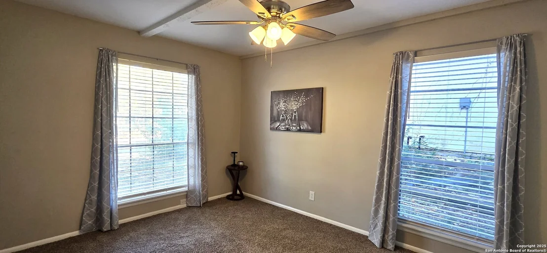 Photo of 7530 Meadow Green