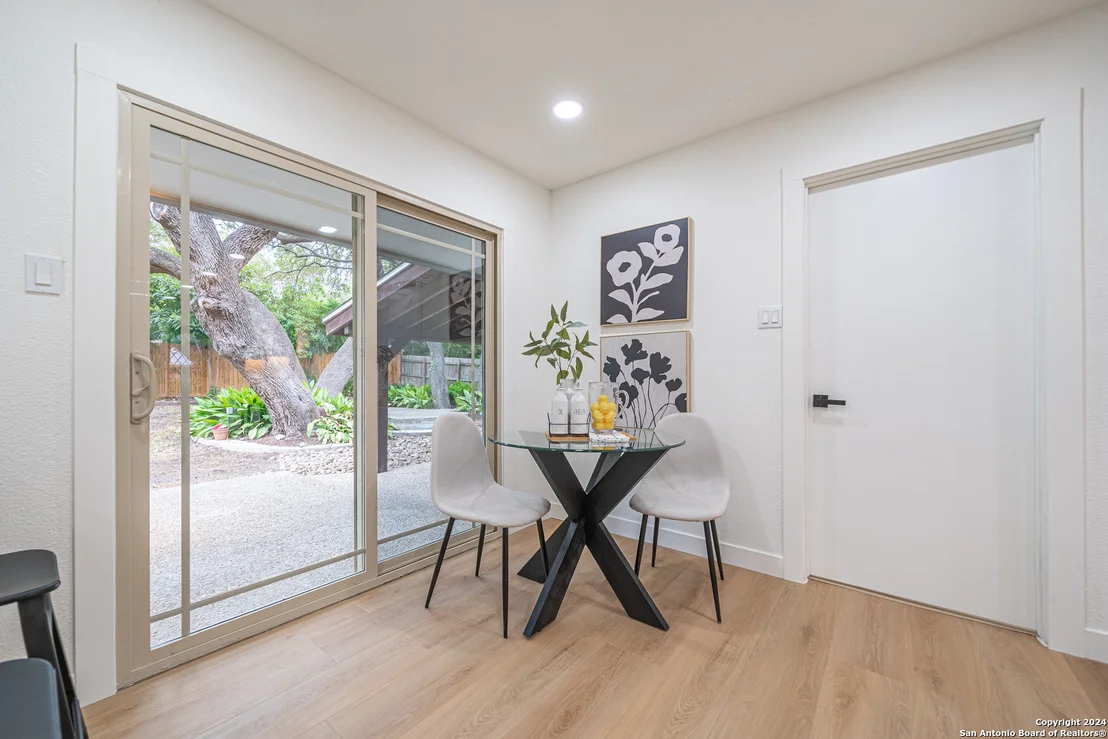 Photo of 3127 COLONY DR