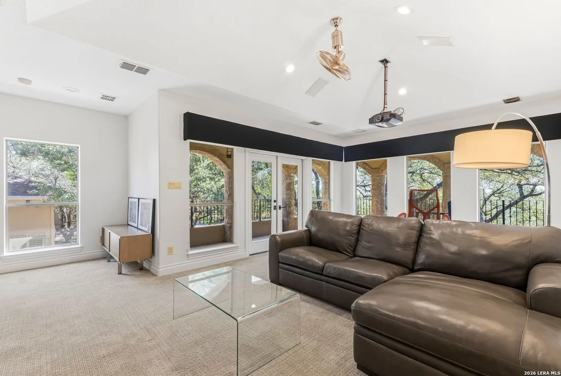 Photo of 8339 Settlers Peak