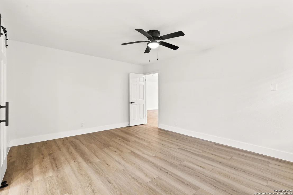 Photo of 2511 Old Trail
