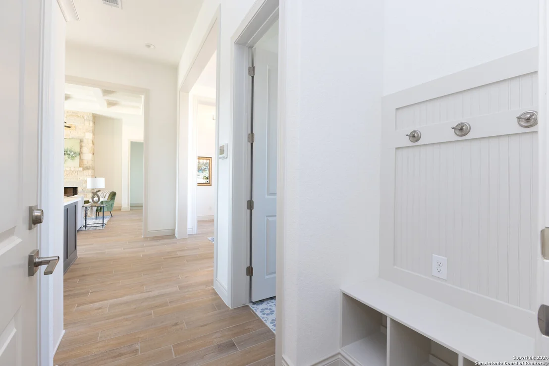 Photo of 331 TOUCAN DR