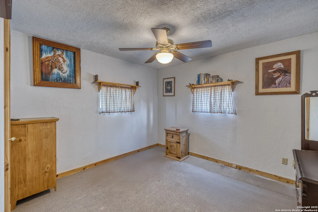 Photo of 41 N River View Road