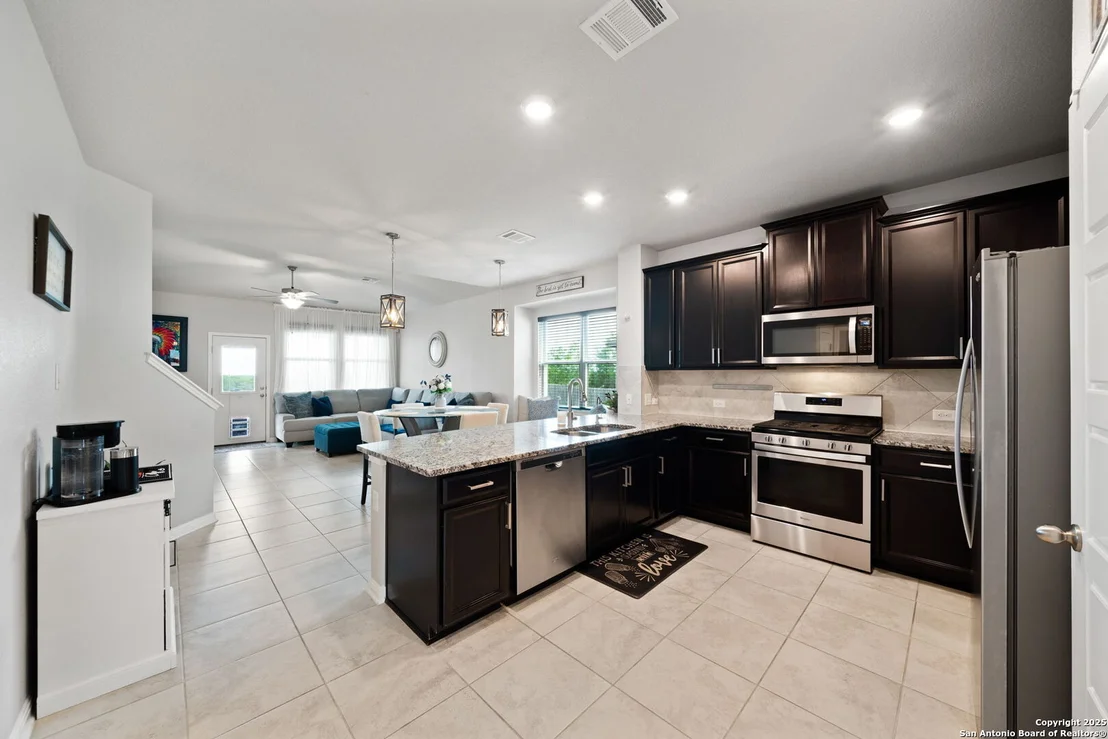 Photo of 13342 Badlands Bend