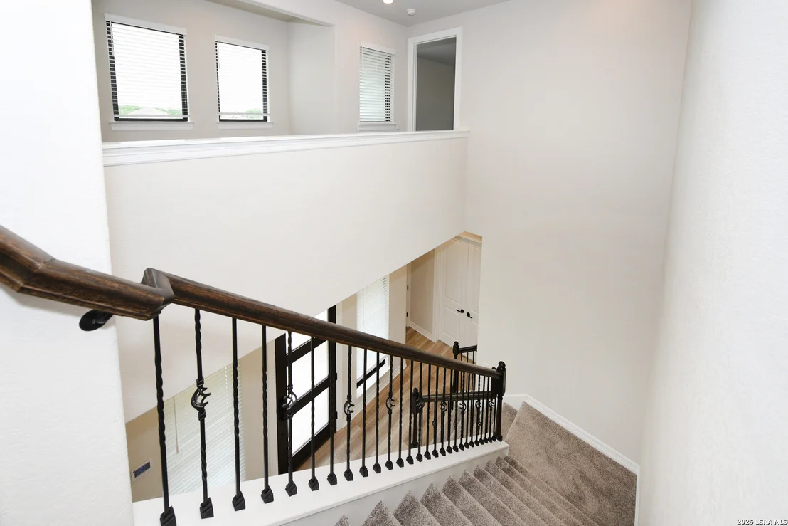 Photo of 972 Nolte Bend