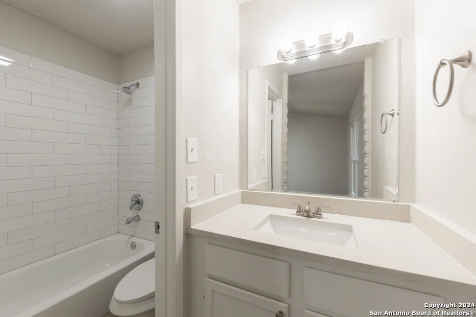 Photo of 5839 FORT STANWIX ST