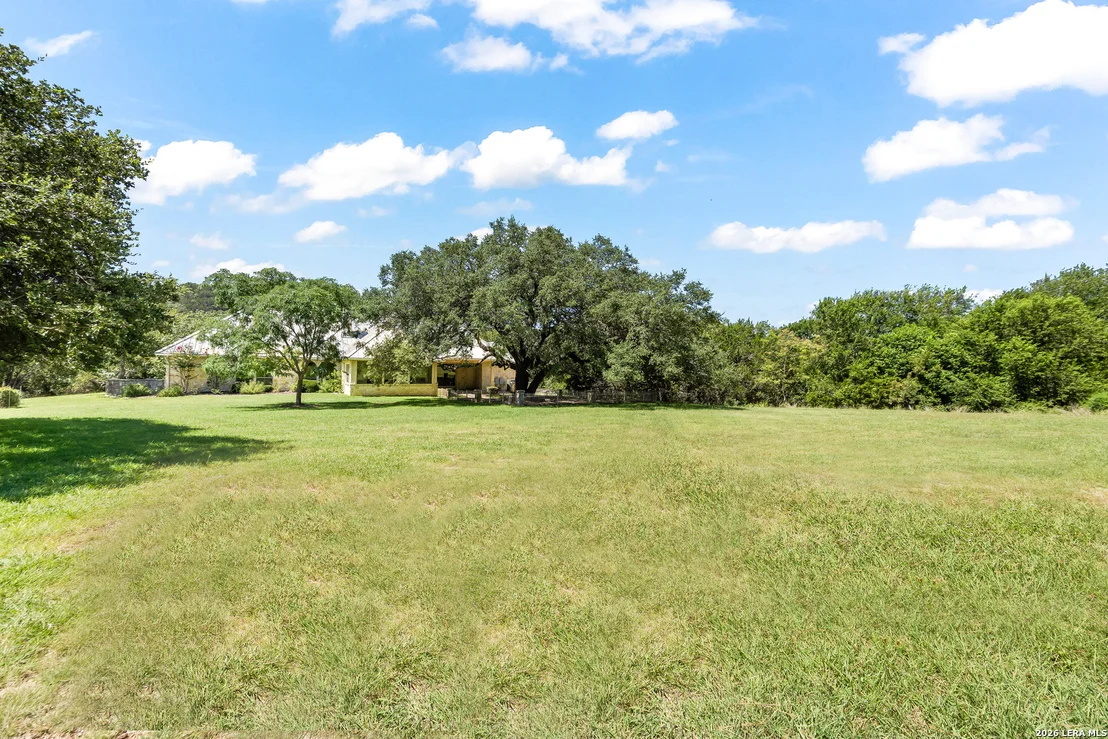 Photo of 111 White Tail Dr