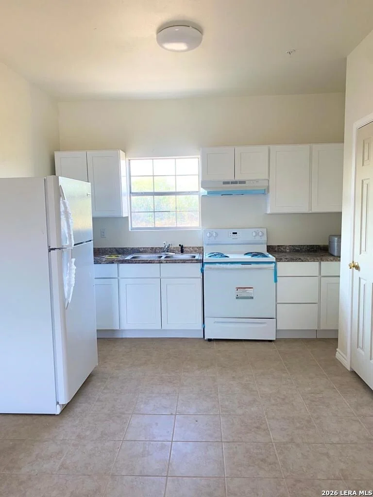 Photo of Unit 11 at 391 RIVERSIDE DR. UNIT #11