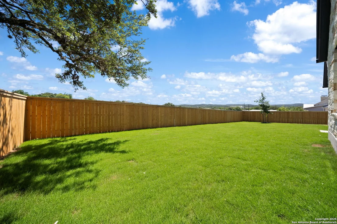 Photo of 107 Chama Dr.