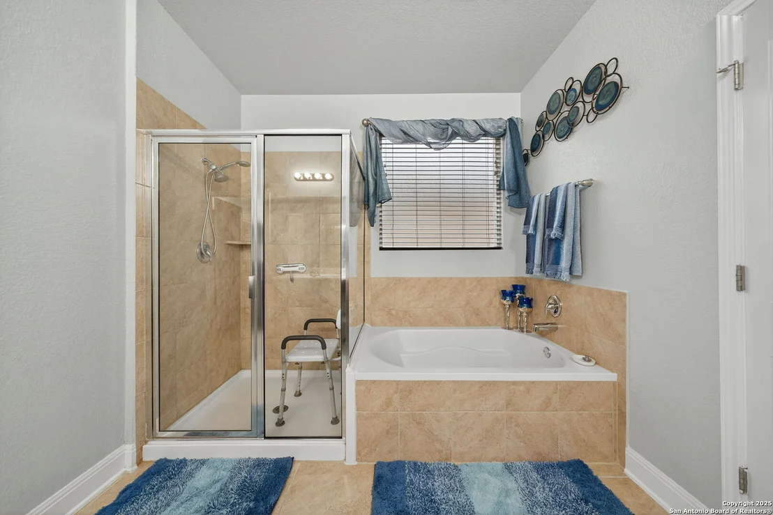 Photo of 108 White Rock