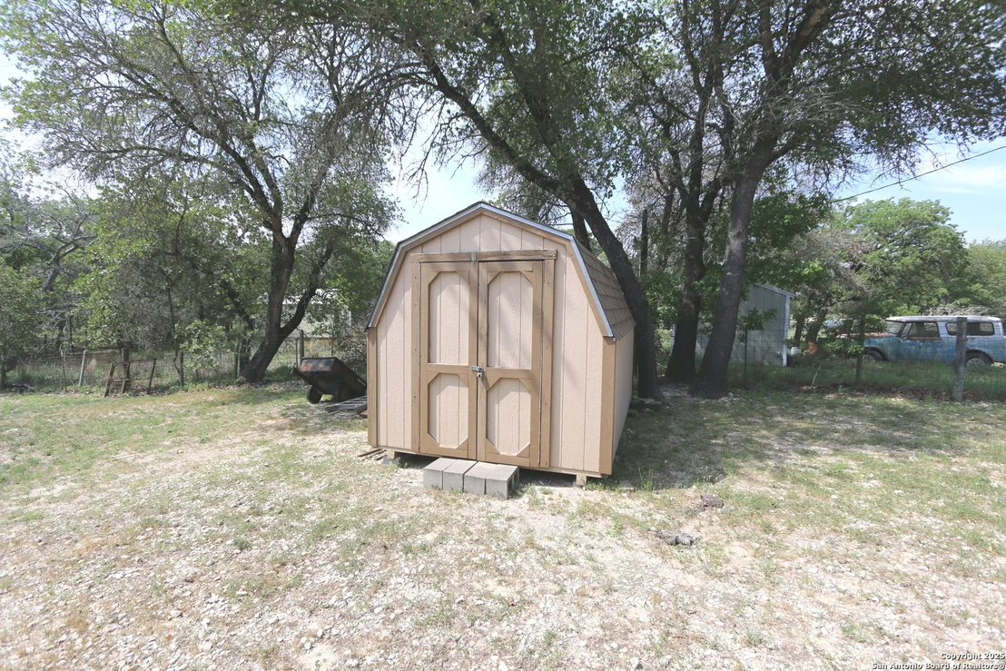 Photo of 337 Lost Spring Dr