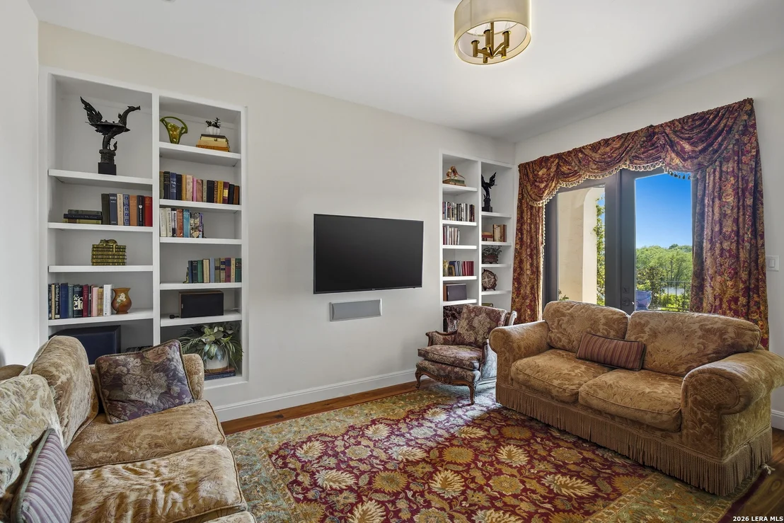 Photo of 84 Sunriver