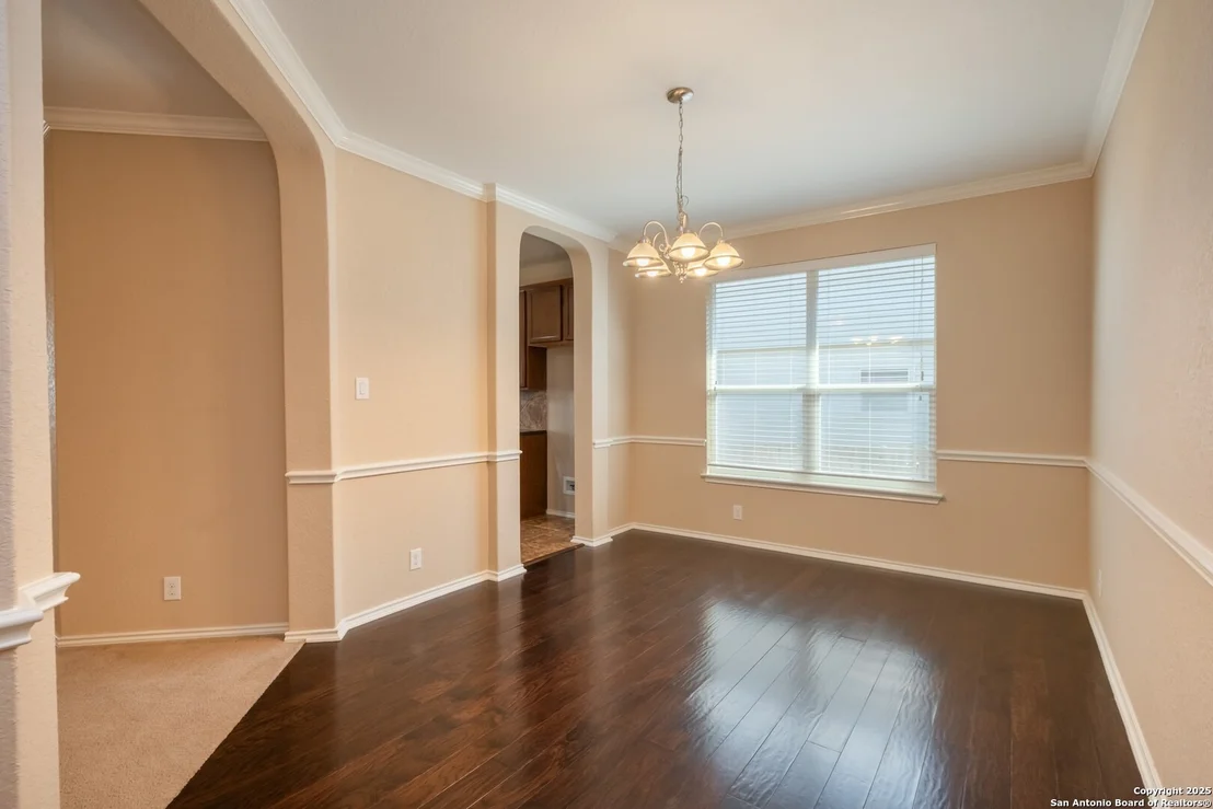 Photo of 11507 Cardinal Sky