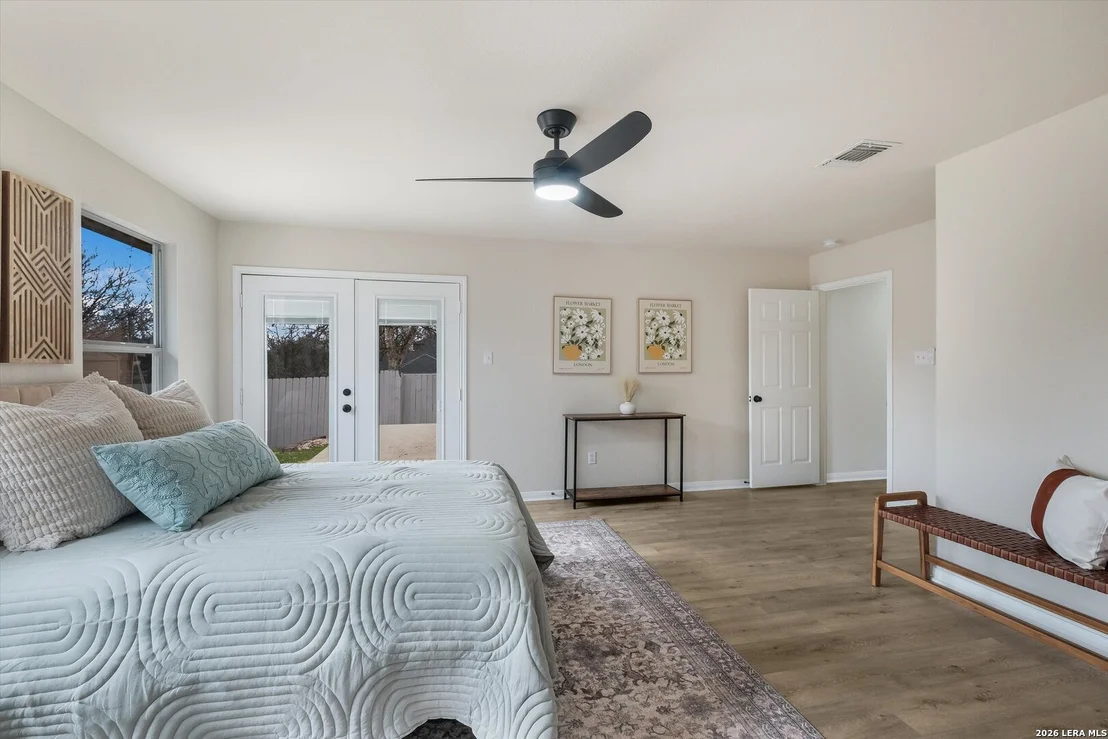 Photo of 5390 Chestnut View