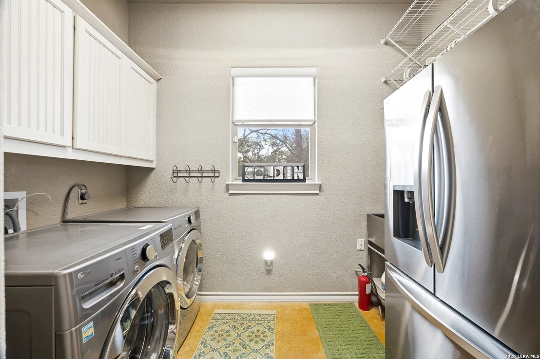 Photo of 541 Saxet Trail