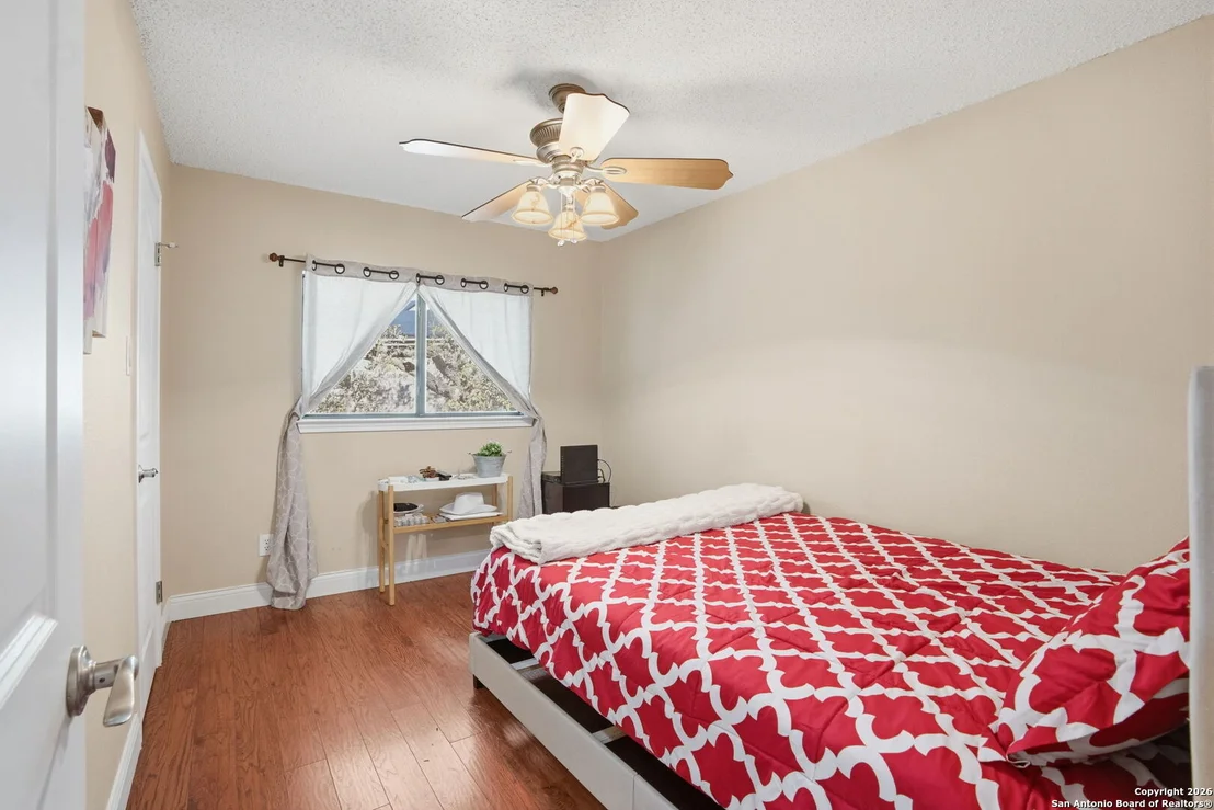 Photo of 3217 Rosewell