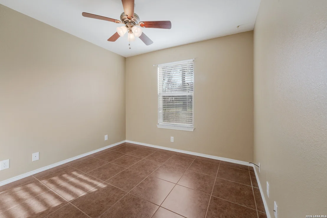 Photo of 521 JACOBS LN