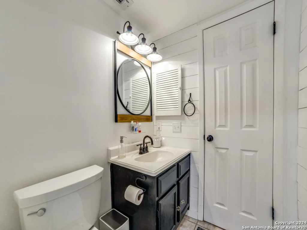 Photo of 6802 LUDGATE