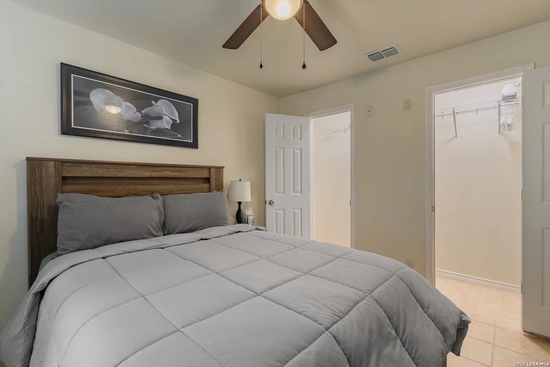 Photo of Unit UNIT24 at 391 Riverside