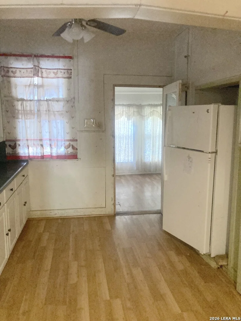 Photo of 651 BARRETT PL